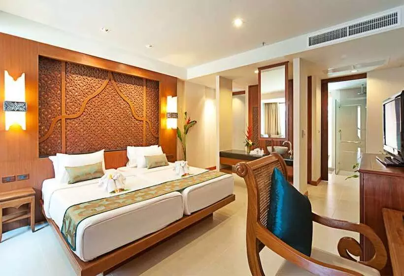 プールの見えるスーペリアルーム, Rawai Palm Beach Resort   Sha Extra Plus