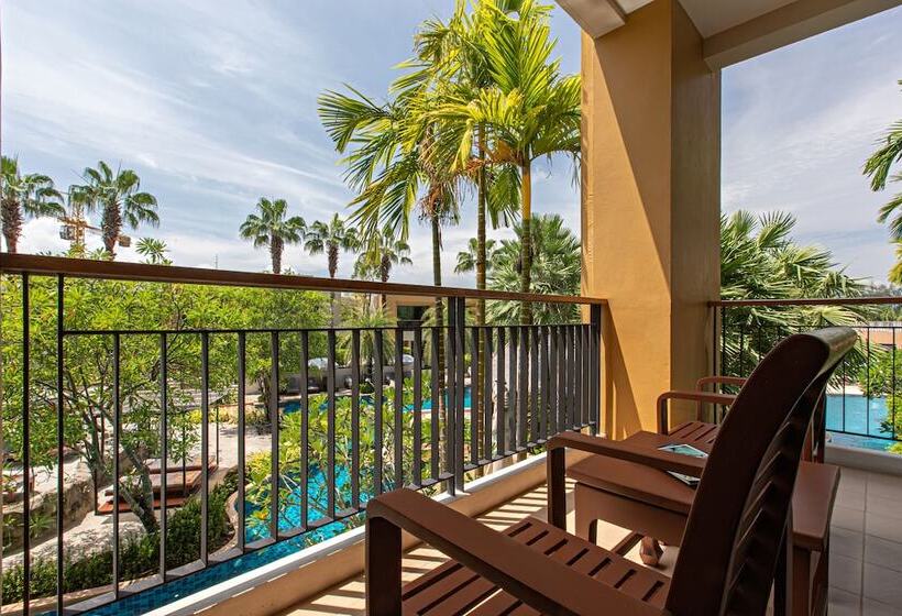 풀장 전망 디럭스 룸, Rawai Palm Beach Resort   Sha Extra Plus