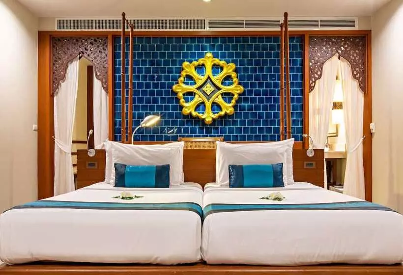プールの見えるデラックスルーム, Rawai Palm Beach Resort   Sha Extra Plus