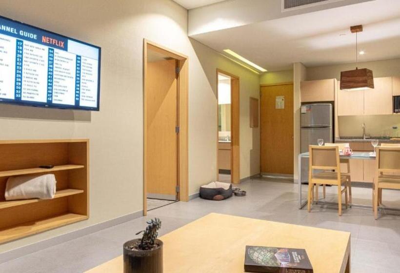 سوییت اجرایی, Stadia Suites Mexico City Santa Fe