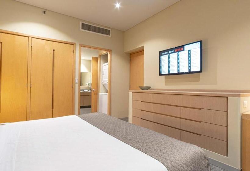 مجموعه ویستا شهر, Stadia Suites Mexico City Santa Fe