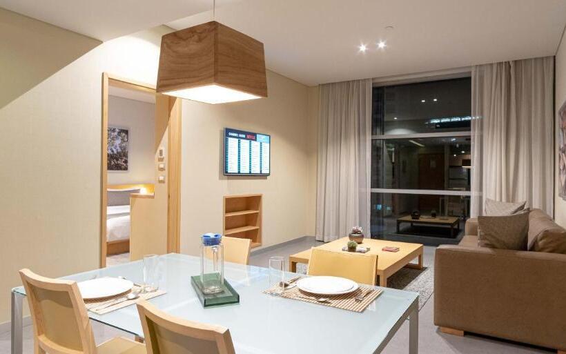 مجموعه ویستا شهر, Stadia Suites Mexico City Santa Fe