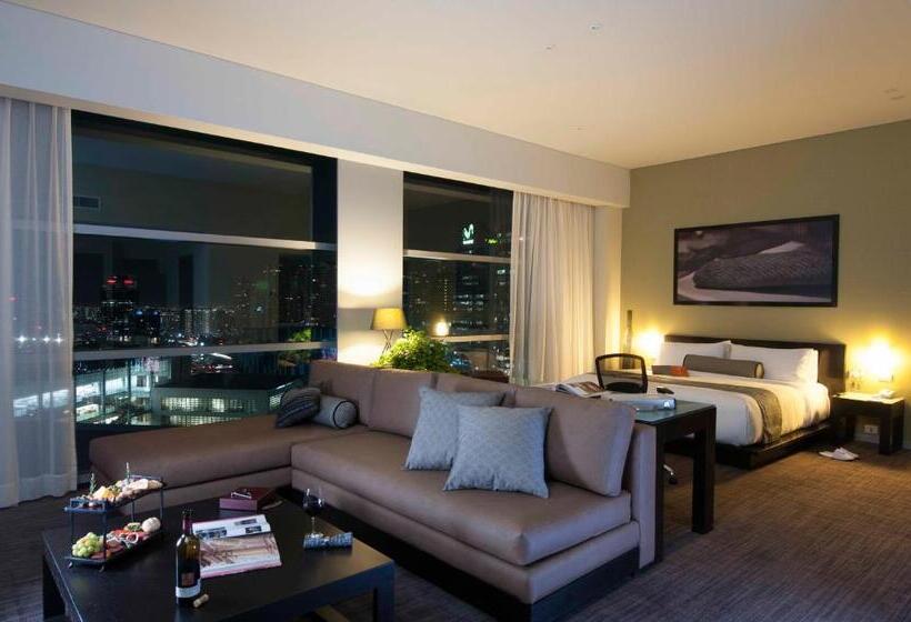 مجموعه ویستا شهر, Stadia Suites Mexico City Santa Fe