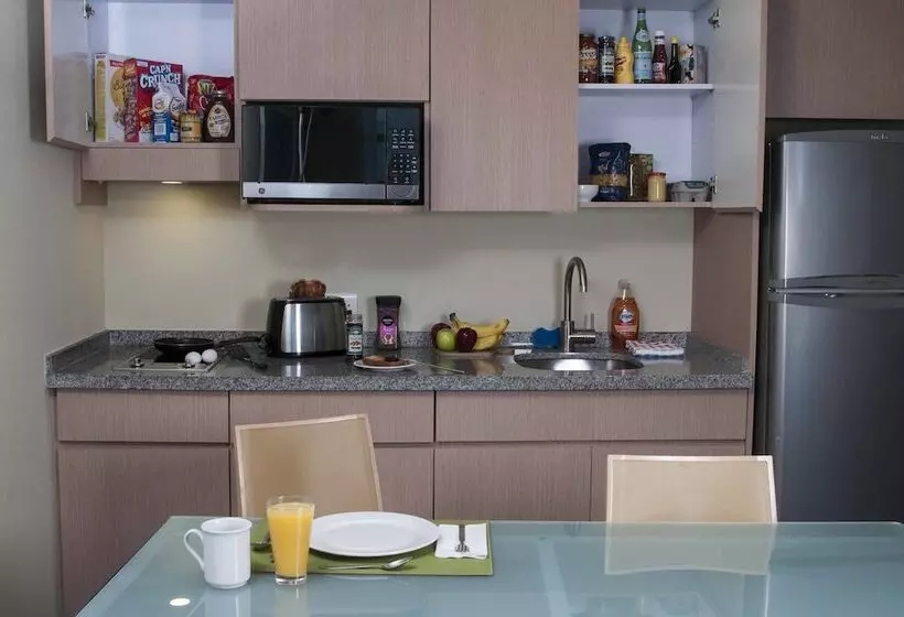 スイート, Stadia Suites Mexico City Santa Fe