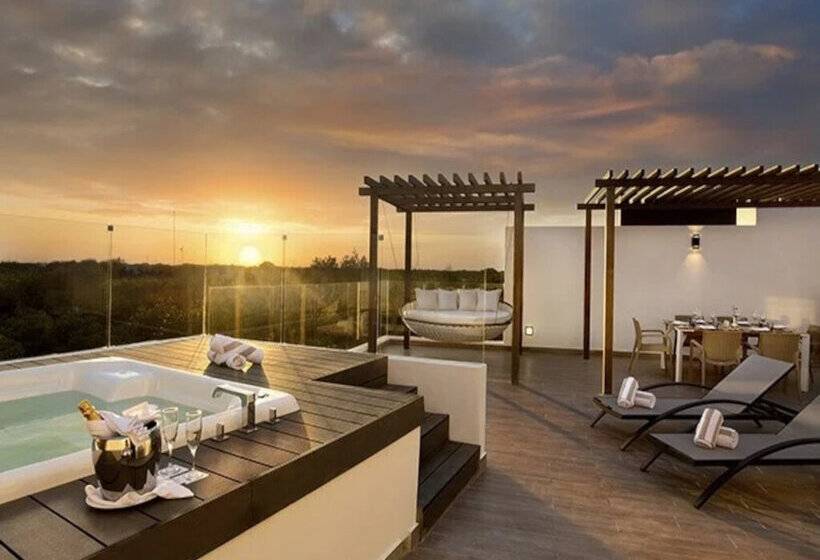 2침실 펜트하우스 아파트, The Fives Beach Hotel & Residences - All Inclusive