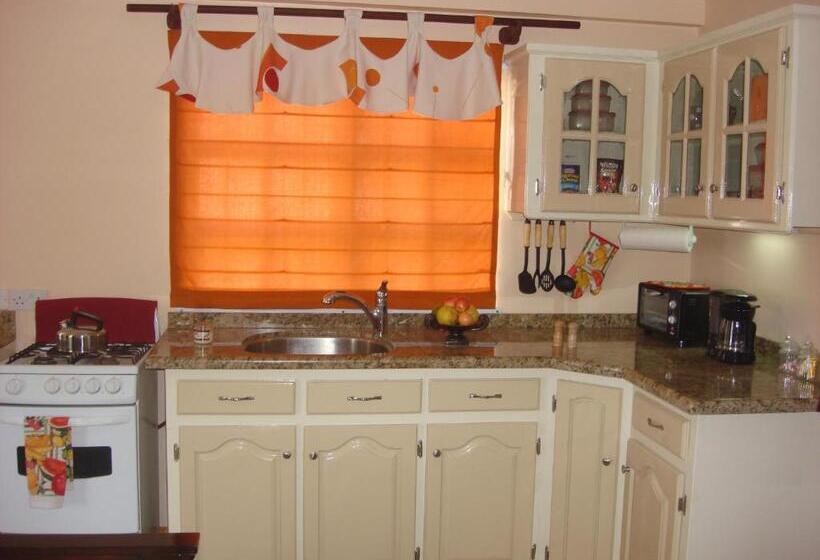 Estudio Estándar, Bayside Villa St. Lucia