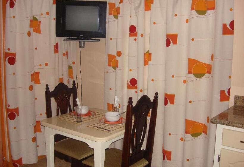 Estudio Estándar, Bayside Villa St. Lucia