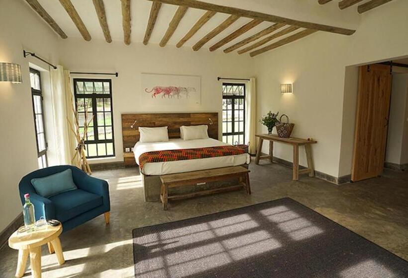 발코니 디럭스 룸, Arusha Villa Karamu Coffee Estate