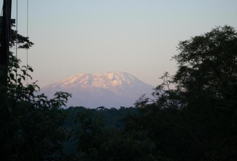 패밀리 스위트, Arusha Villa Karamu Coffee Estate