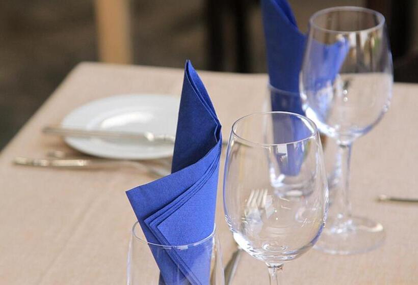 패밀리 스위트, Arusha Villa Karamu Coffee Estate