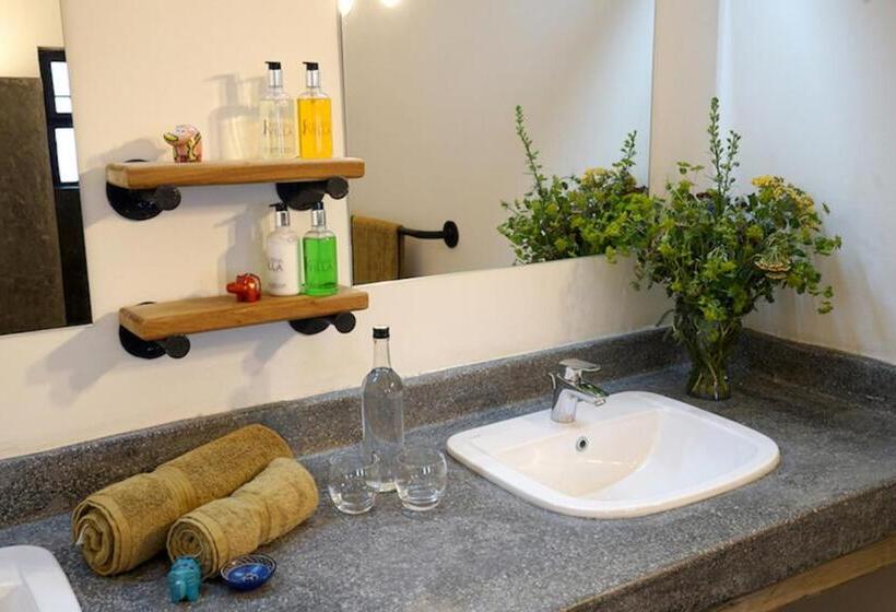 패밀리 스위트, Arusha Villa Karamu Coffee Estate