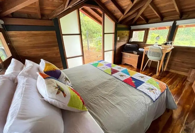 バルコニー付きデラックスルーム, Gulupa Ecolodge