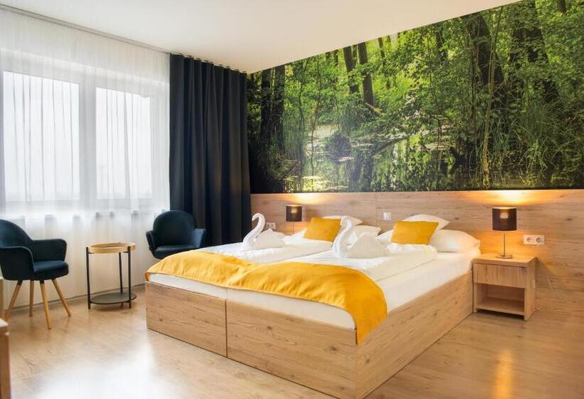 Номер Стандарт, Gyirmót Sport & Wellness