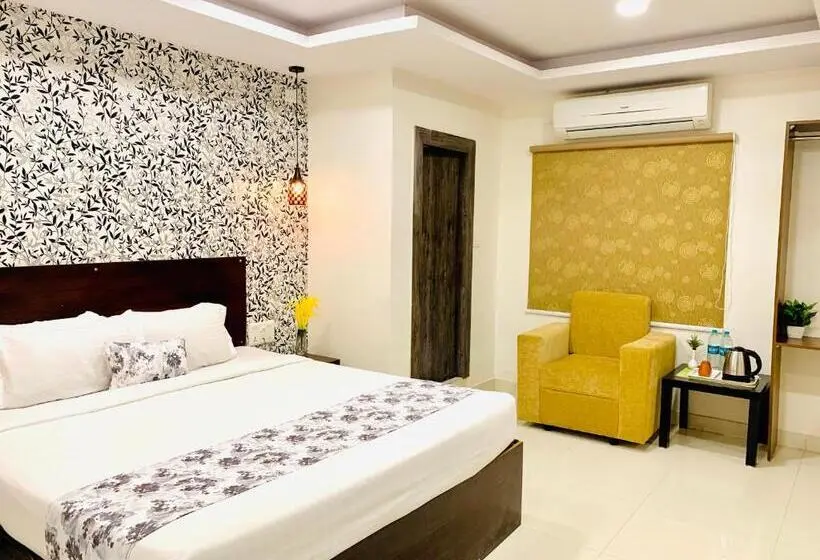 スーペリアールーム, Oak By Signature Airport Zone Hyderabad