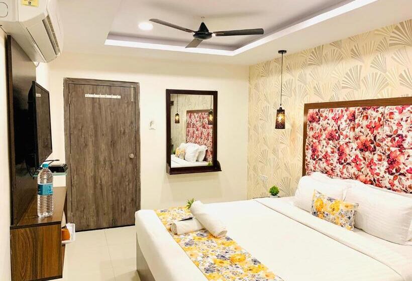 高级大房间, Oak By Signature Airport Zone Hyderabad