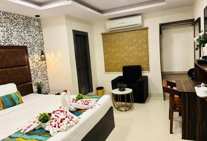 高级大房间, Oak By Signature Airport Zone Hyderabad