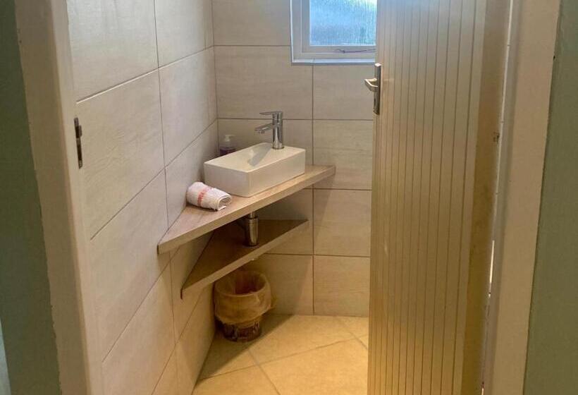 标准间, Bollinger Guest House