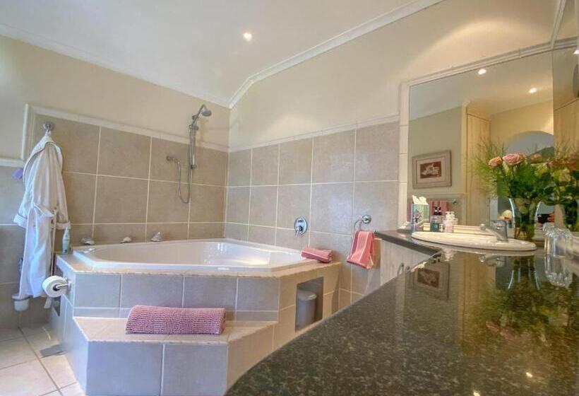 标准房带园景, Bollinger Guest House