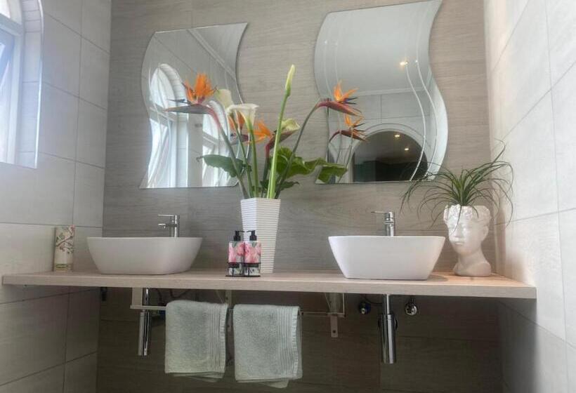 Номер Стандарт, Bollinger Guest House