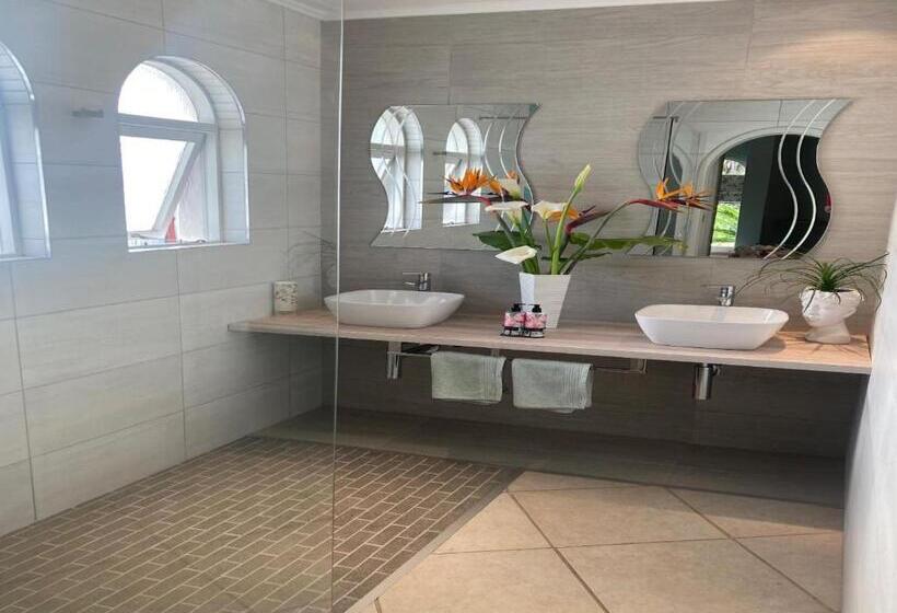 标准间, Bollinger Guest House