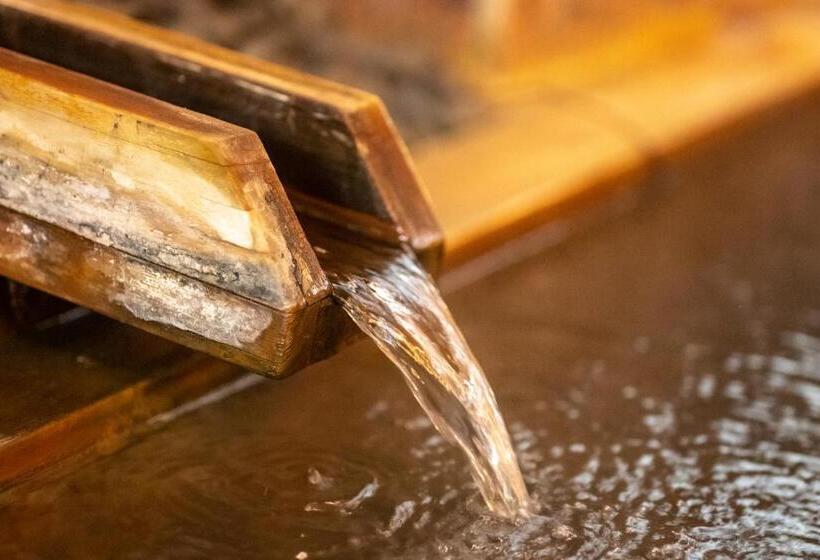 Четырехместный Номер Стандарт, Shibu Onsen Kadoya