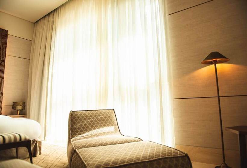 جناح جونيور, Shirvan Hotel City Yard Jeddah