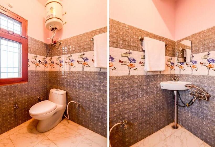 غرفة ديلوكس ثلاثية, Prem Homestay Cottage