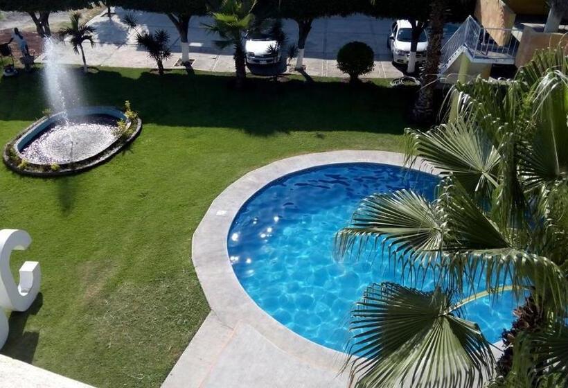 סוויטה עם מרפסת, San Carlos Yautepec