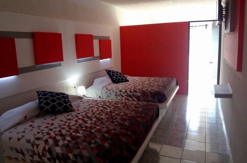 סוויטה עם מרפסת, San Carlos Yautepec