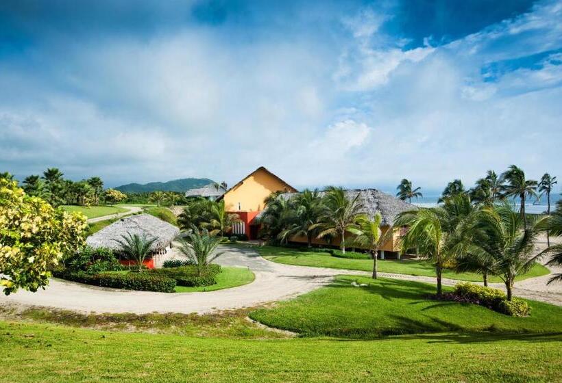 جناح, Tanusas Retreat & Spa