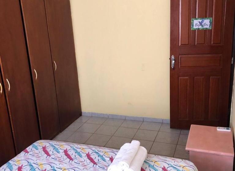 Люкс, Oncotô Palmas Hostel