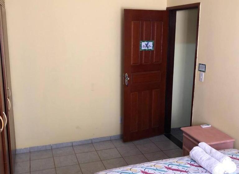 Люкс, Oncotô Palmas Hostel