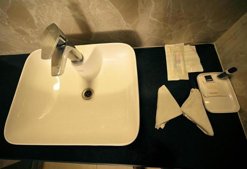 Tenda Padrão, Clarks Safari Ranthambore