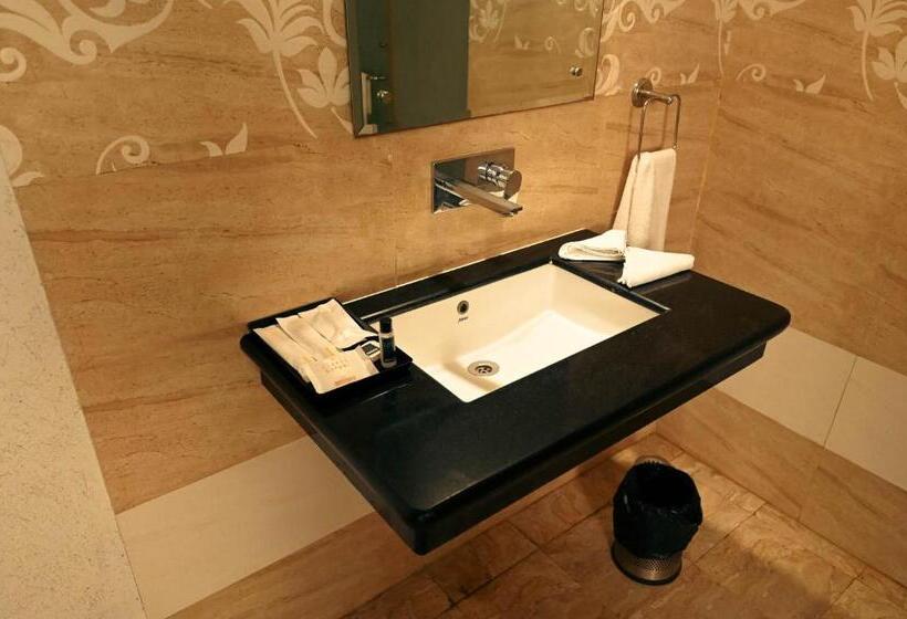 Quarto Superior Cama King, Clarks Safari Ranthambore