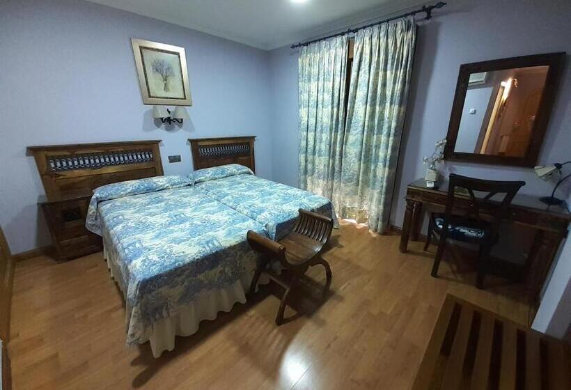 غرفة قياسية ثلاثية, El Pentágono