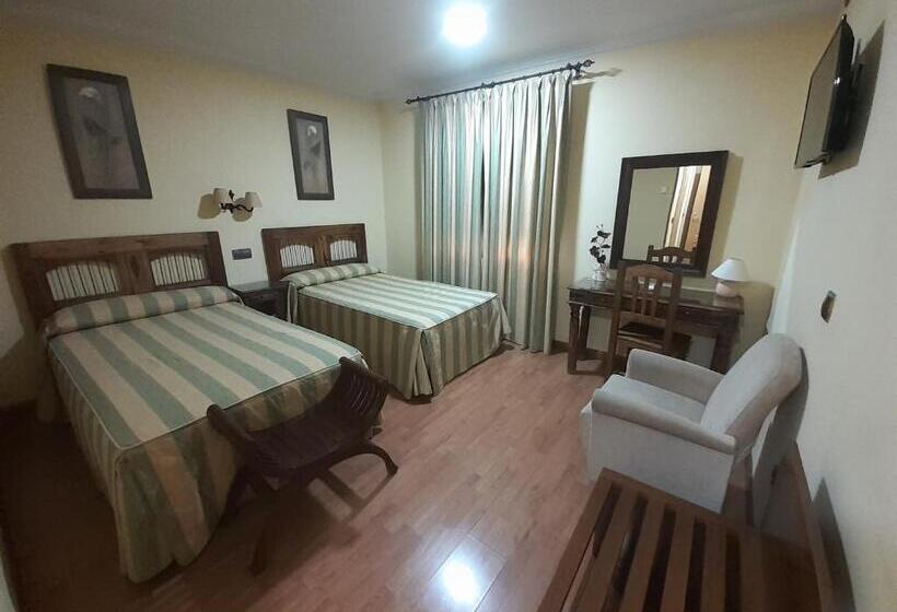 غرفة قياسية ثلاثية, El Pentágono