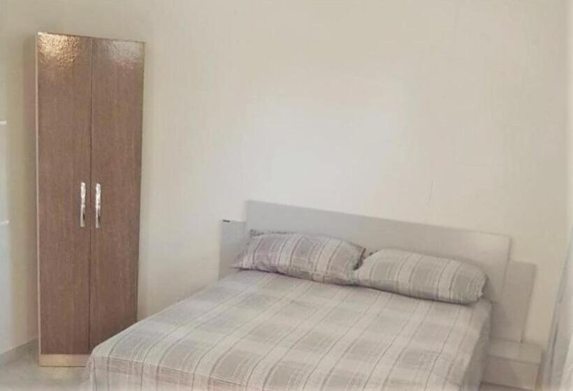 Люкс Вид на Бассейн, Di Raffaele Bombinhas