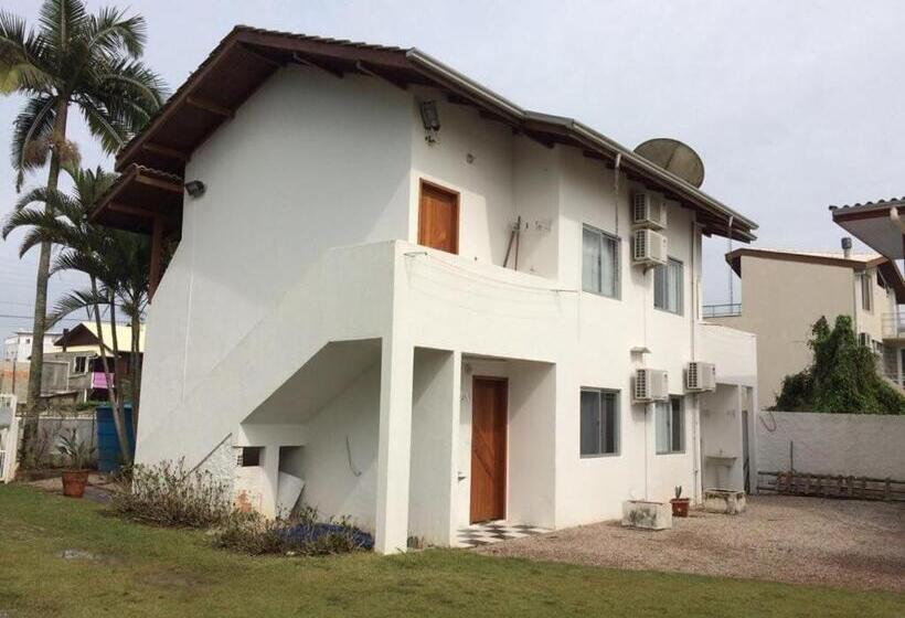 Апартаменты 1 Спальня Нижний Этаж, Di Raffaele Bombinhas