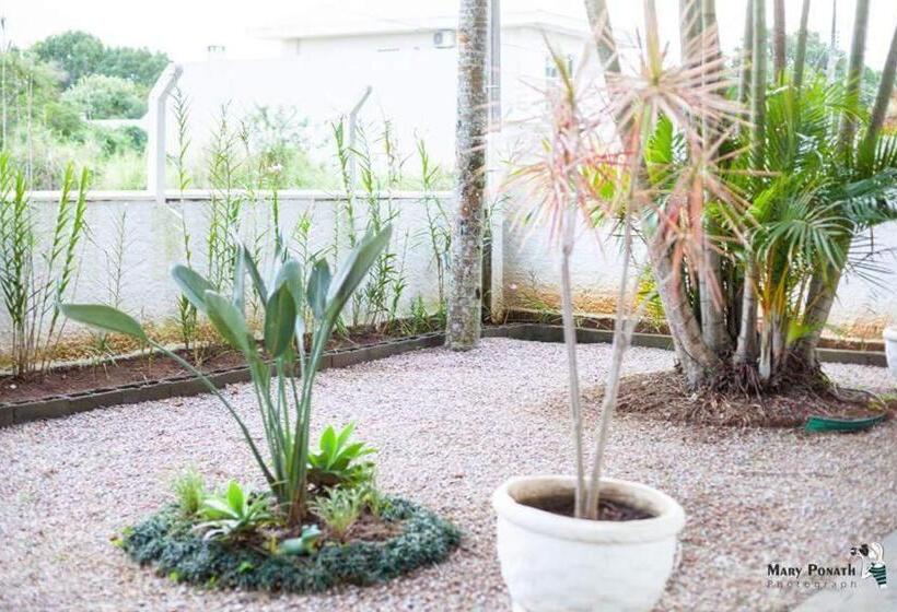 Апартаменты 1 Спальня Нижний Этаж, Di Raffaele Bombinhas