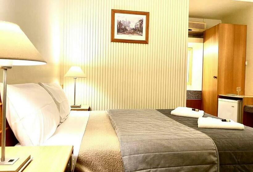 חדר סטנדרט יחיד עם מיטה זוגית, Gateway Motor Inn