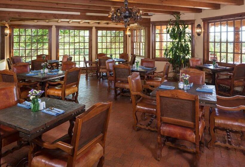 小室, Blue Lake Ranch