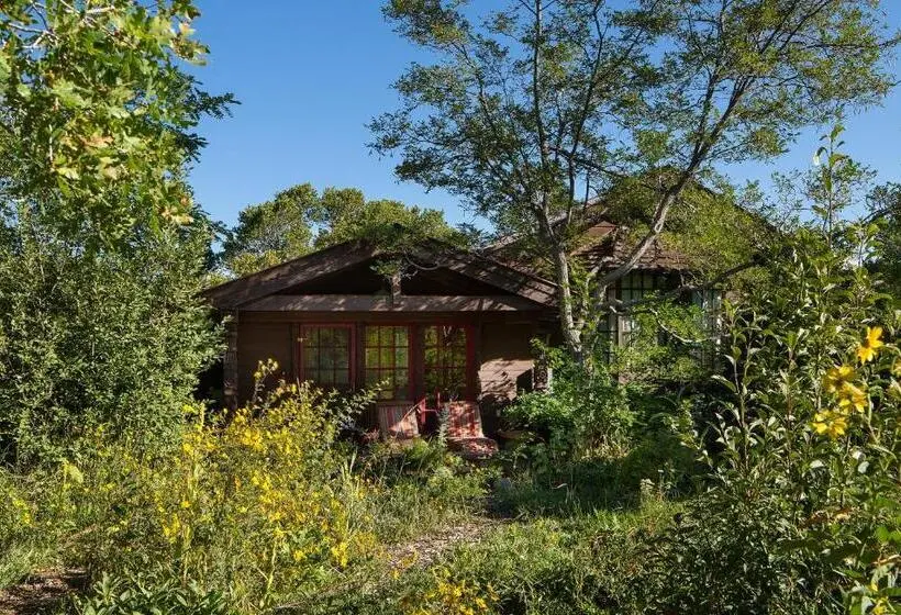 キャビン, Blue Lake Ranch