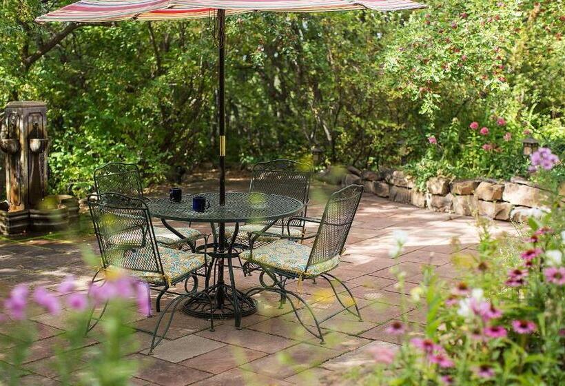 جناح مطل على البحيرة, Blue Lake Ranch