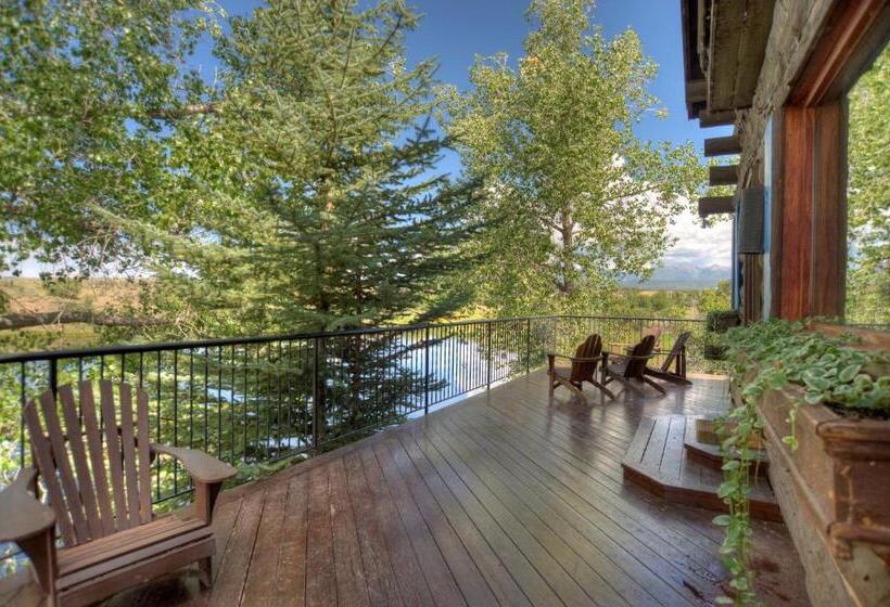 كابينة, Blue Lake Ranch