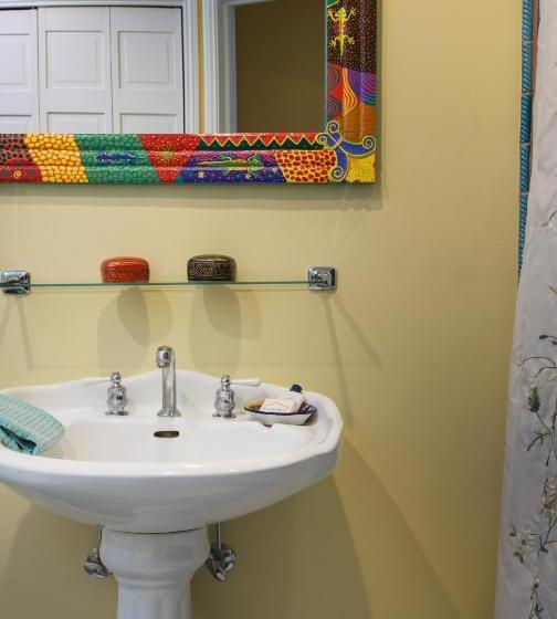 جناح, Blue Lake Ranch