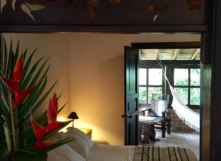 اتاق سوپریور, Bosques Del Saman Alcala