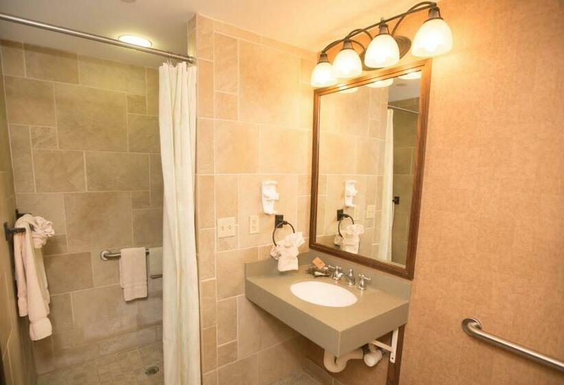 غرفة قياسية رباعية مزودة بشُرفة, Clifty Inn