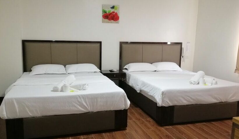 패밀리 룸, Meaco Royal Hotel   Biñan Laguna