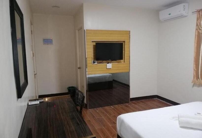 디럭스 스위트, Meaco Royal Hotel   Biñan Laguna