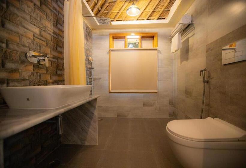 ویلای لوکس 1 خوابه, Nature Village Resort